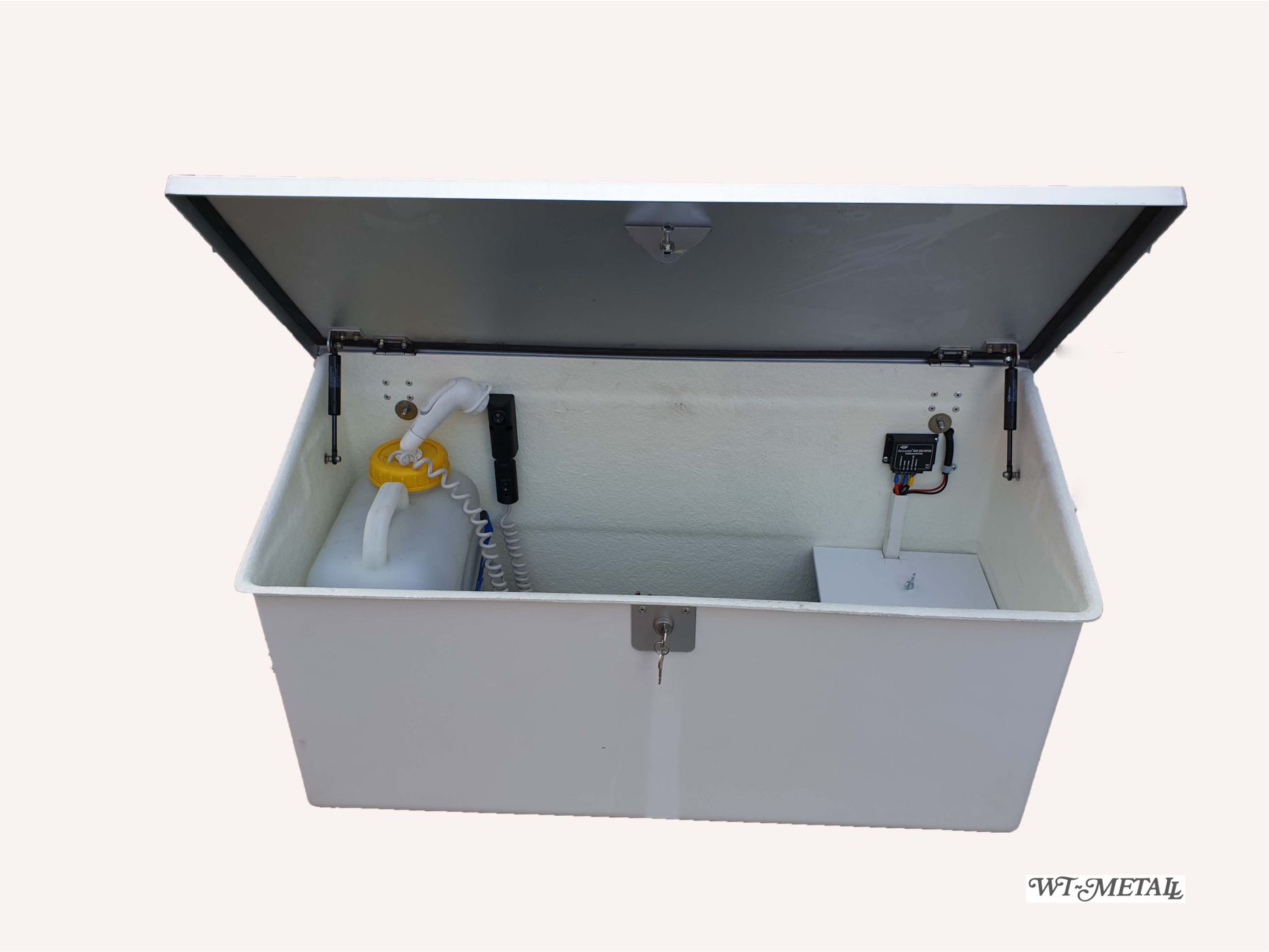 Wasserkanister mit Brause